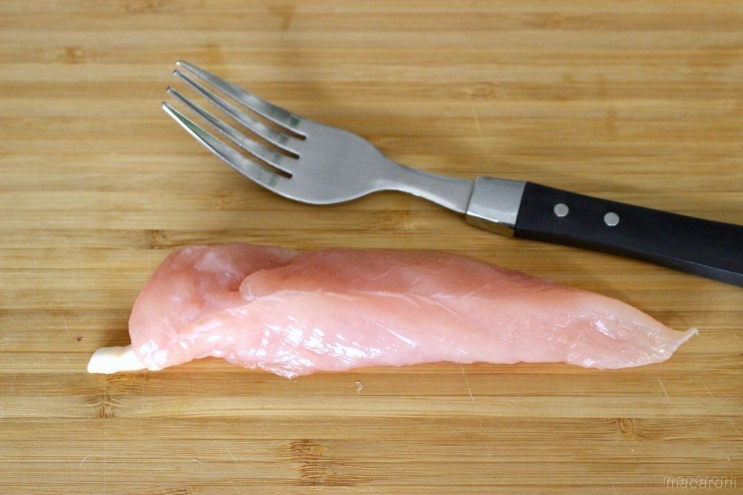 ササミの筋切り 天才かよっ！すぐ真似したくなるヨ生活のアイデア暮らしニスタ