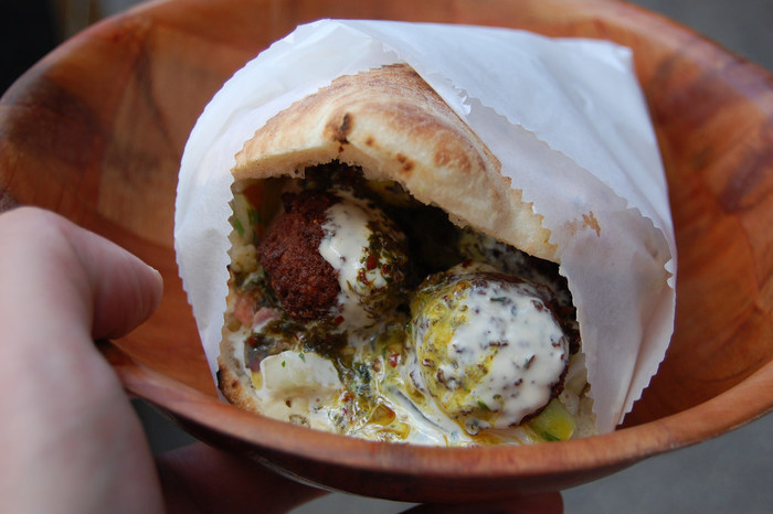 ファラフェル風ピタサンド