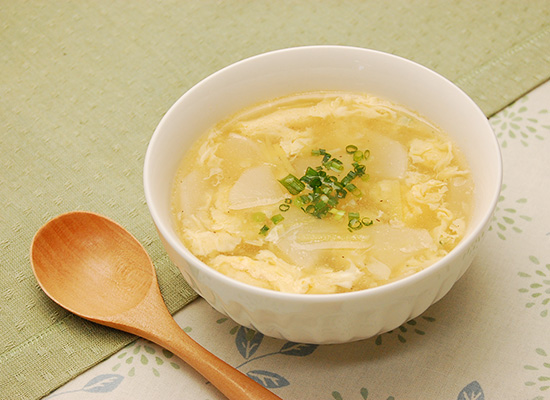 ほうれん草ときのこの和風卵スープ