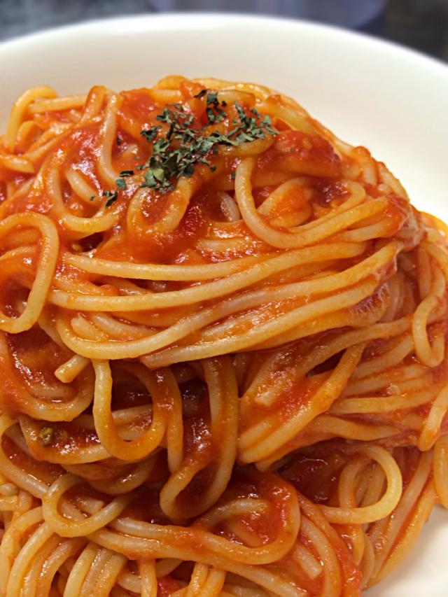 トマト缶と鶏肉で☆野菜が美味しいミネストローネ