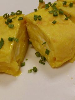 大人気な 明太マヨ入り卵焼き