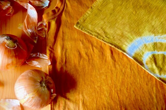 紫玉ねぎの皮でピンクに染めるつぎいろ