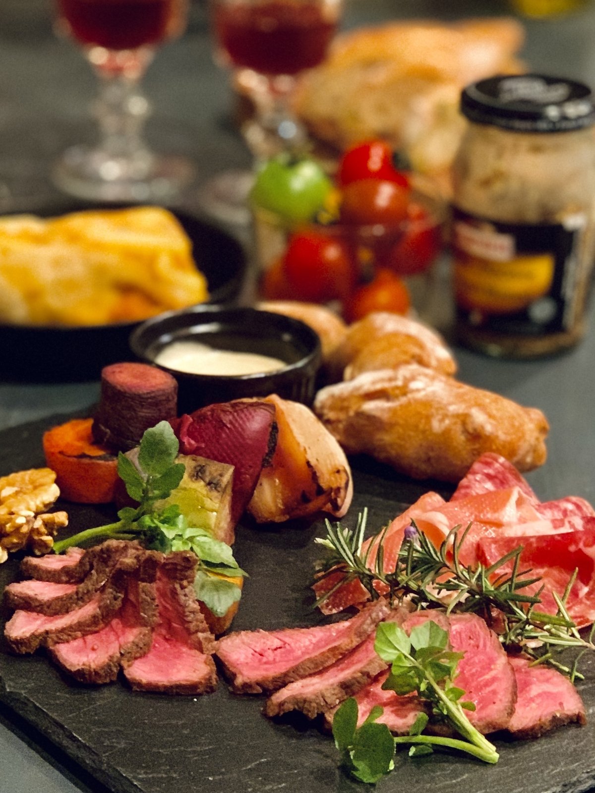 ローストビーフとブルスケッタちゃんと食べてる？有元葉子ライフスタイルマガジンレシピ検索