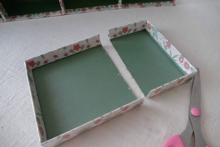 誕生日プレゼントにお菓子冷蔵庫作ってみた☆スティッチのお菓子箱ができるまで - YouTube