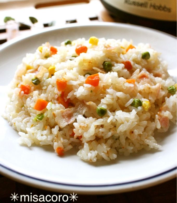 親子で美味しい♬炊飯器で簡単 丸ごとチキンピラフ