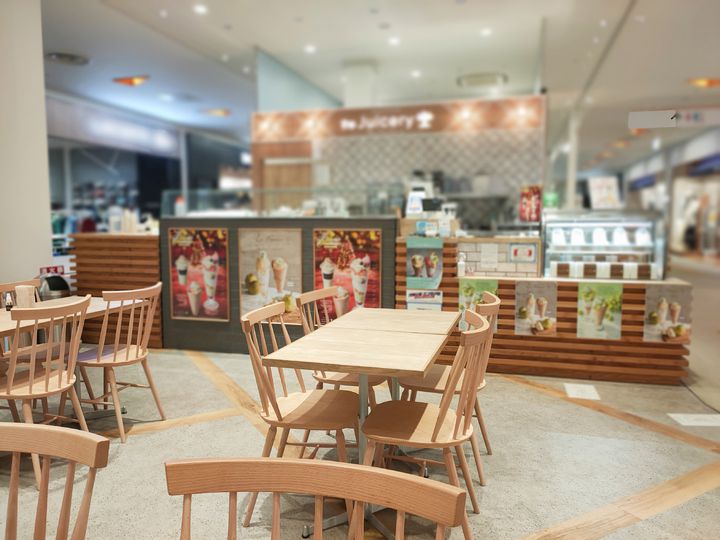 8 DAYS A SWEET PLUS EXPOCITY店吹田市の口コミ7件 - トリップアドバイザ