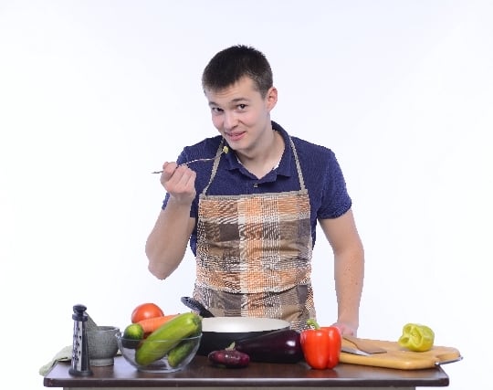 夢占い 料理の夢の意味は？ 状況・人物・料理別に解説「マイナビウーマン」