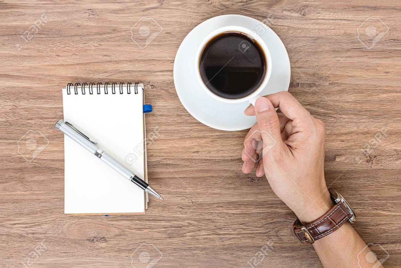 コップを持つ手」の写真素材10,974件の無料イラスト画像Adobe Stock