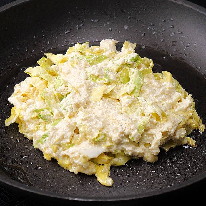 切り方で味が変わる？お好み焼きの「キャベツの切り方」を解説 - macaroni