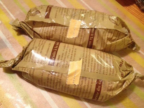 この包み方人気♡ , このままトースターにも入れれて、持ち運びも便利◡̈⃝, ホットドッグ🌭はみんな大好き💕,コッペパンにカレー粉で炒めたキャベツ, ウィンナー、マヨネーズ、ケチャップだけ🙌, ________________________,難しいものは必要なし♡, お家にあるもので簡単に作れる美肌簡単レシピ投稿中✨, お子ちゃまでも、ずぼらでも、料理初心者でも作れるレシピ✨,