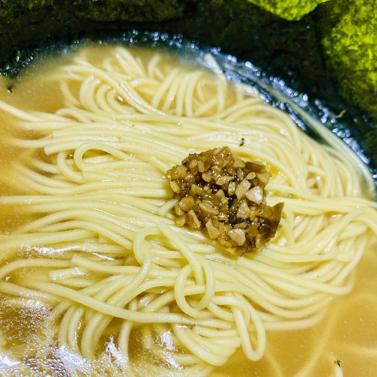 柚子胡椒 ゆずこしょう の自家製レシピ。市販品では味わえないフレッシュさ！三越伊勢丹の食メディアFOODIE フーディー