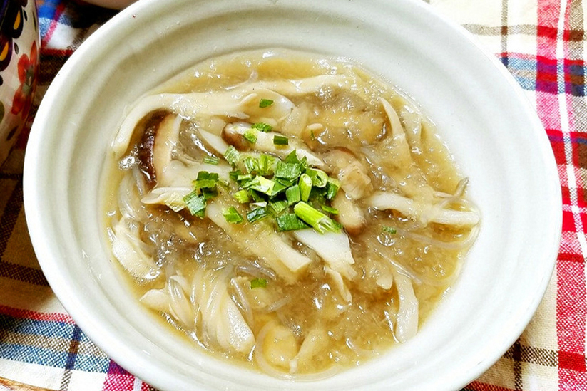 極シンプル・大根おろしだけのみぞれ汁