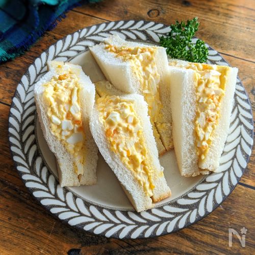 卵1個・食パン1枚でつくる小さいたまごサンド レシピ - con caffèコーヒーのおとも