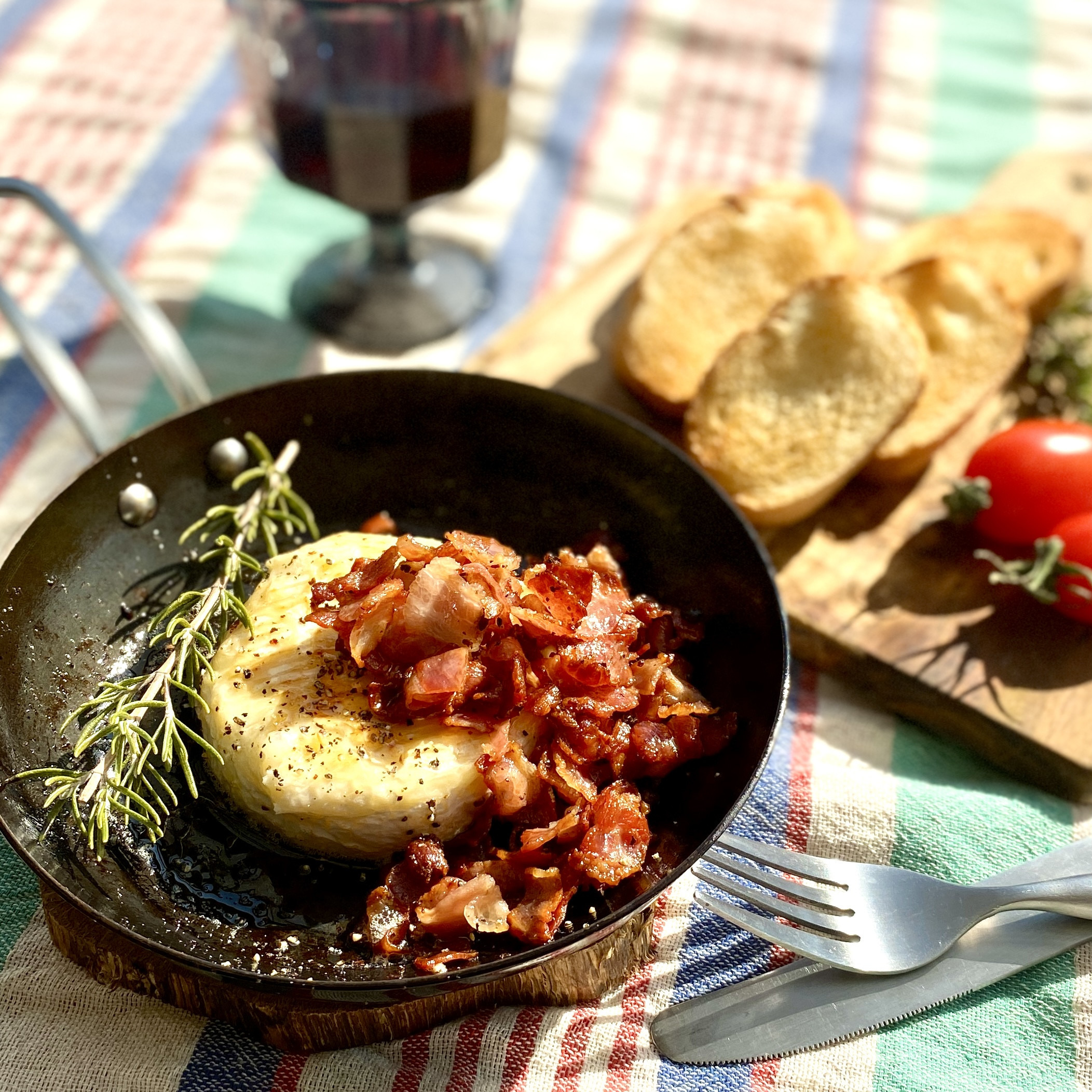 カマンベールチーズのベーコン包み