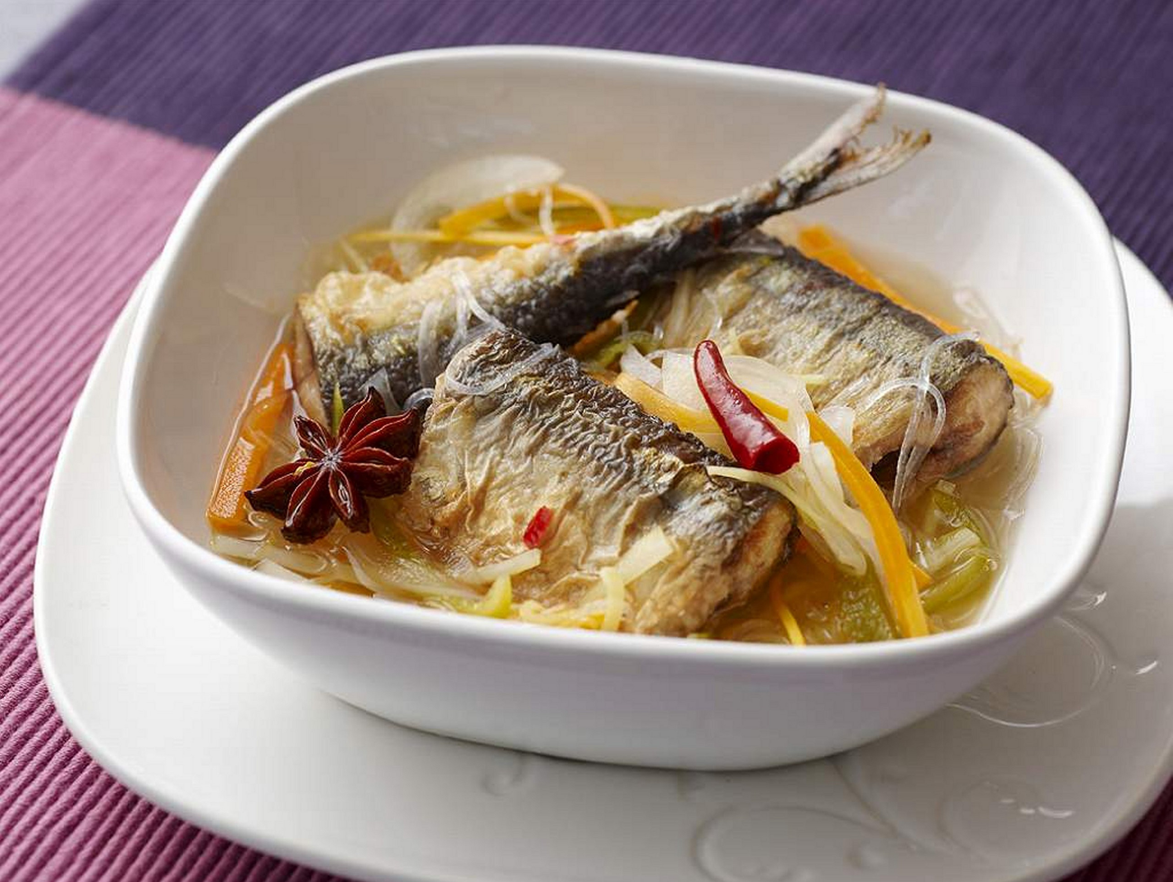 赤魚とまいたけの南蛮漬け、チンゲン菜のみそ汁 3人分