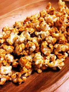 湿気たキャラメルポップコーンを復活させる方法。オリジナルポップコーン.com