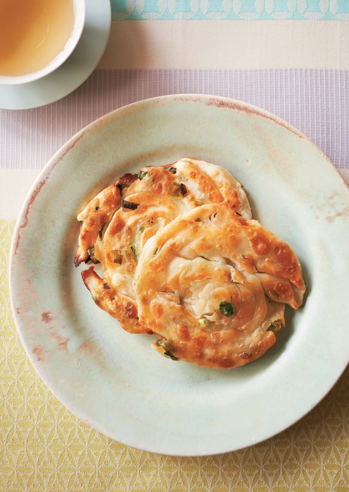 業務スーパー 葱抓餅 薄焼き餅 のおいしい焼き方 台湾屋台の味買ってよかった！食費節約料理vlog CC字幕