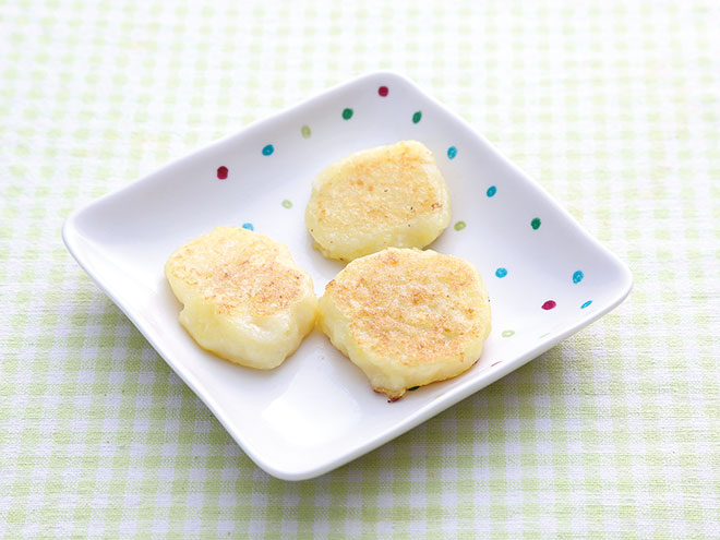 さつまいもご飯の美味しさを堪能！離乳食後期のおすすめメニュ