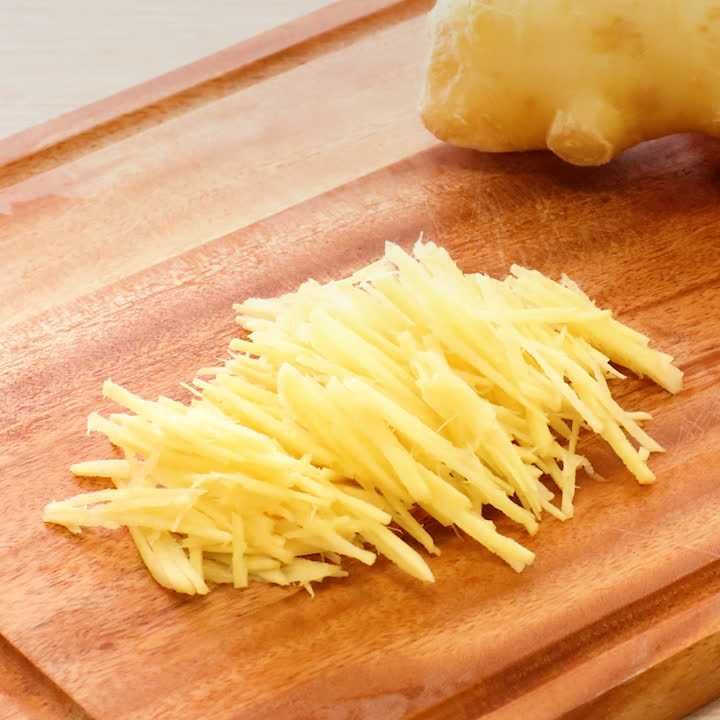 每天早上坚持吃一片新鲜生姜会带来意想不到的好处