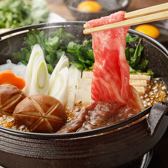 肉の焼き方一つで、すき焼きがワンランクアップする！CHEF CREATE