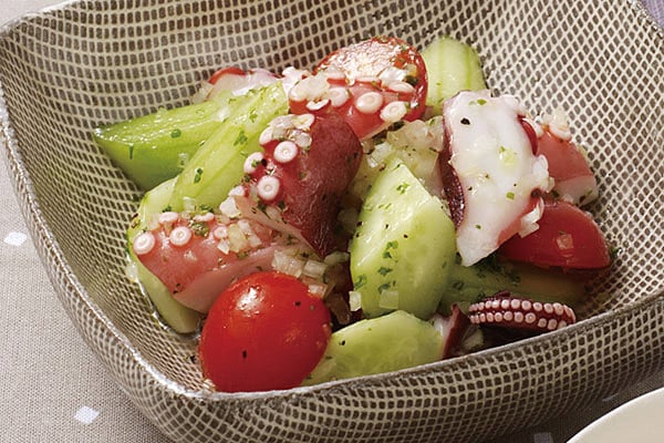 トマトときゅうりのレモンマリネ風