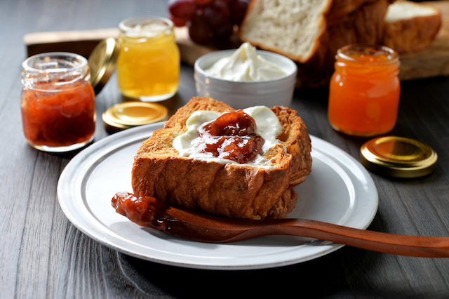 電子レンジで簡単♡「食パン」を使った絶品スイーツレシピ5選4yuuu