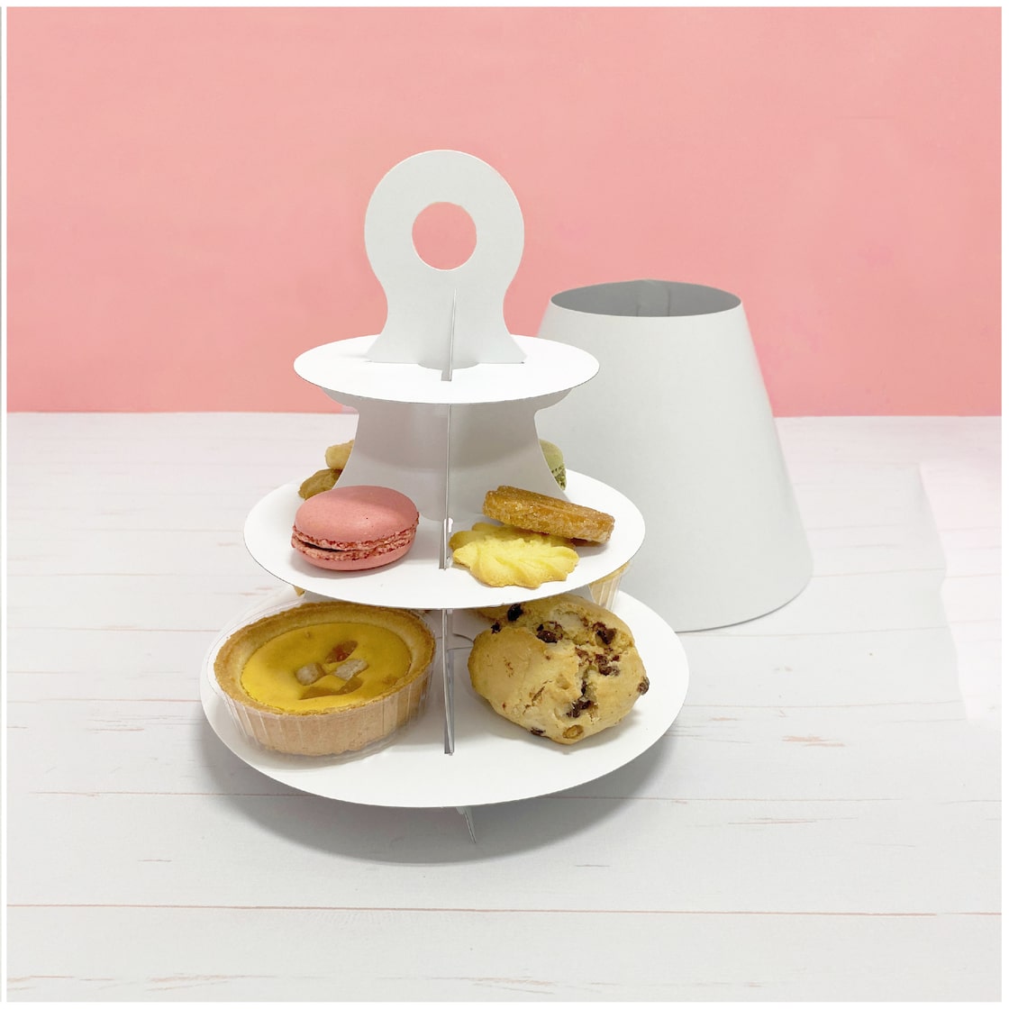 100均でDIY!エッグスタンドできるケーキスタンドの作り方