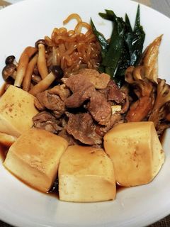 超簡単！すき焼きタレで肉豆腐