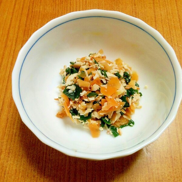 今日はにんじんしりしりを紹介！👶🏼🤍 ぜひ参考にしてみてください❣️------------------------------------------------- ⁡ 時短離乳食ラボ@baby_food_labでは時間や手間のかかる離乳食作りを応援するため、簡単にできる離乳食レシピを紹介しています😊 気になっ