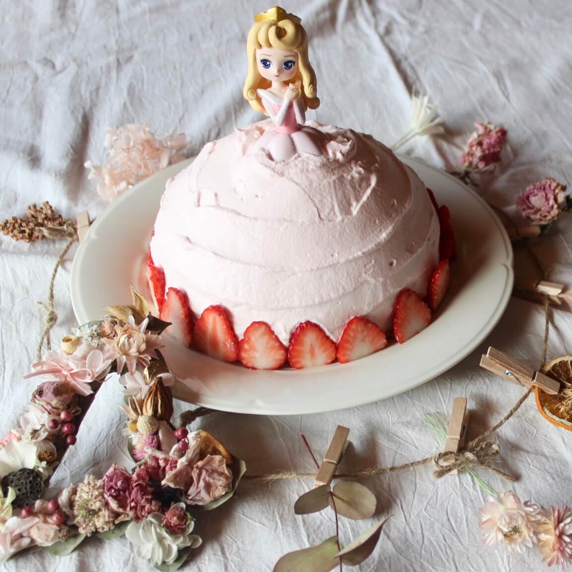 ホットケーキミックスで簡単！うさぎカップケーキ