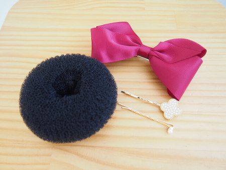 楽天市場 お団子ヘア メーカー おだんご 髪飾り お団子グッズ ヘアアレンジ バレエ 髪留め 可愛い ネット ワイヤー ドーナツ 簡単 ヘアセットリボン 花火大会 祭り シンプル 黒 子供 ゴム シュシュ まとめ髪 : クラッチバッグ elevenone