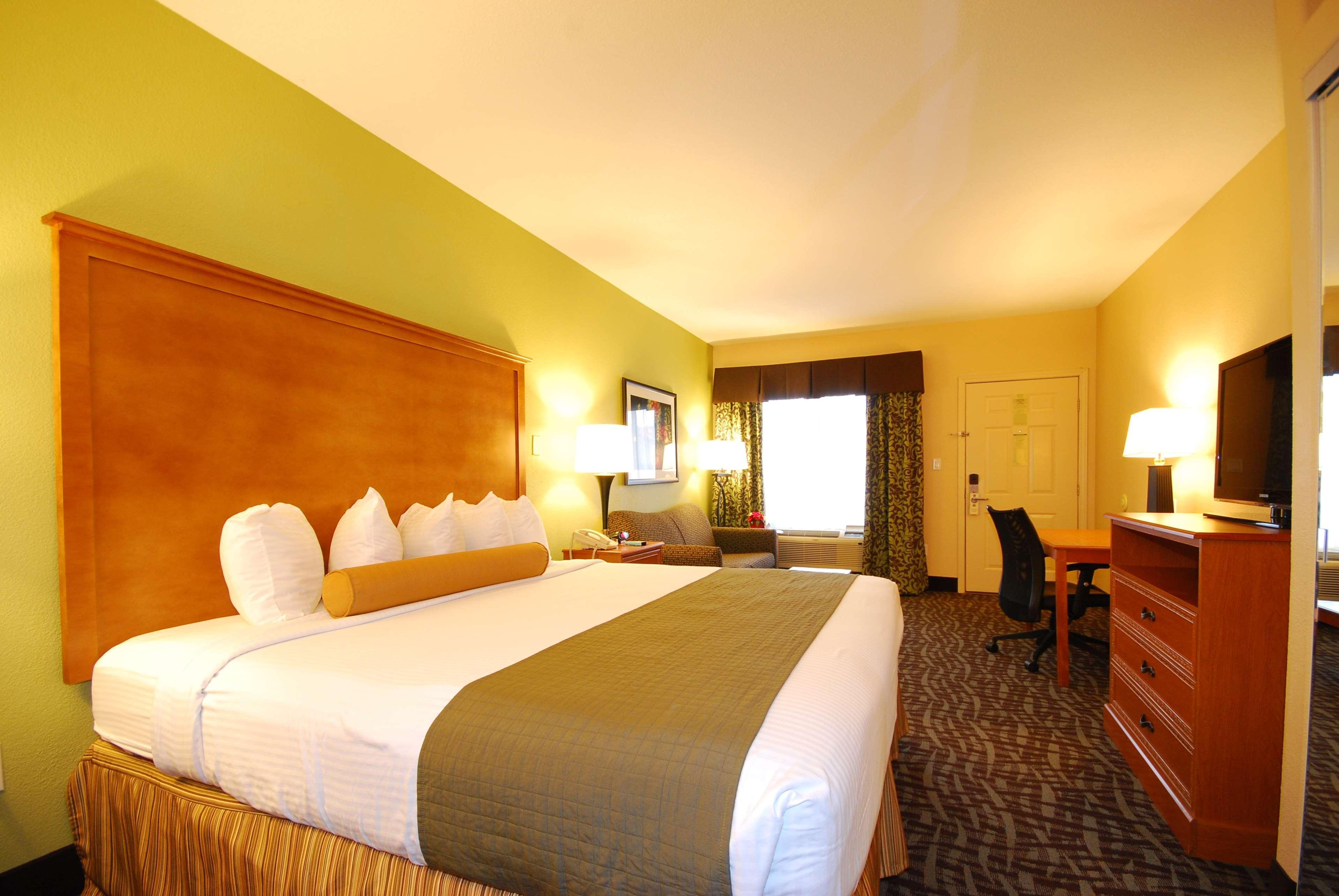 Hotel KS SQUARE 4* ➜