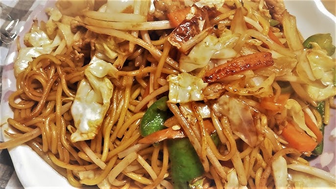 餃子の王将 焼きそば 醤油 ・大盛り 定番メニュー 進撃のグルメチェーン店、コンビニ、新メニュー、新商品、スイーツなどの最新グルメを最速でお届け