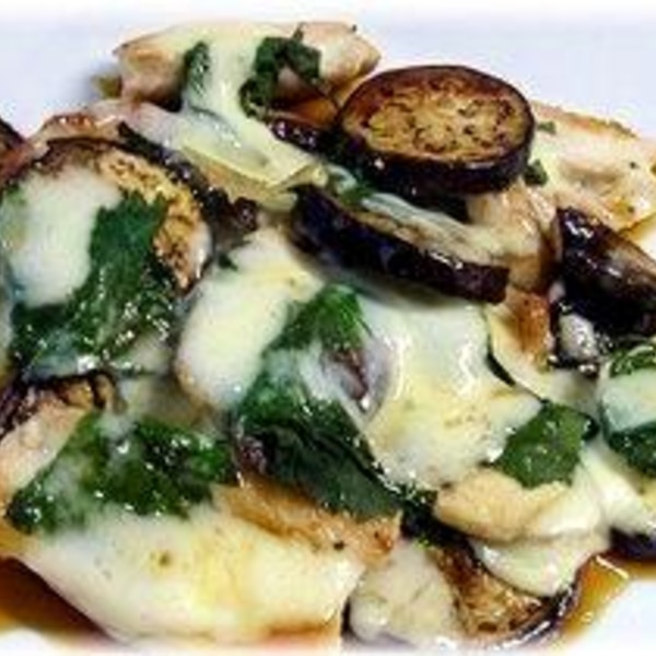 鶏むね肉のしそチーズつくね ゴロっと食感で食べ応え十分！