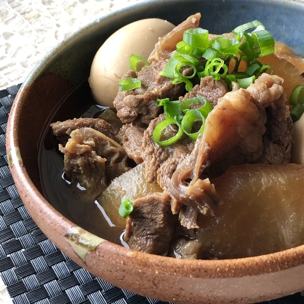 圧力鍋でほろっと柔らか！牛すね肉のご馳走ビーフシチュー気まぐれキッチン andante