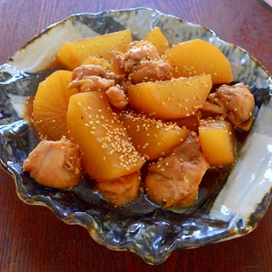 炊飯器で簡単♪鶏手羽元と根菜の甘酢煮