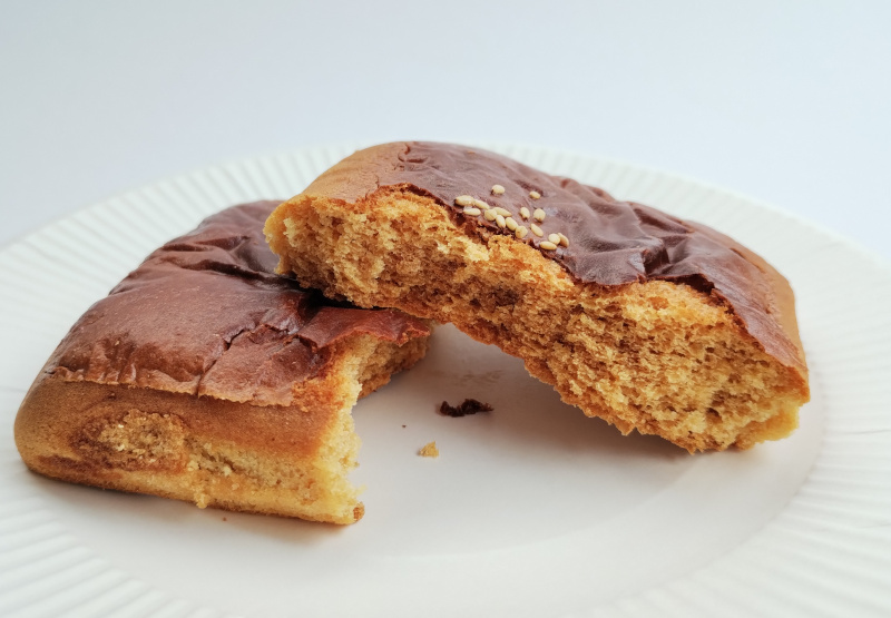 懐かしいといえば!くせになる味に手が止まらない古川製菓の「みそぱん」 - 北海道Likers