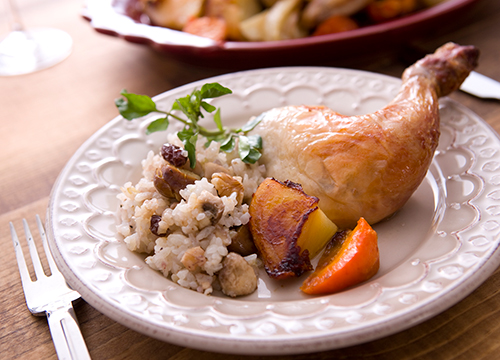 スタッフドローストチキン 詰め物を入れた鶏の丸焼き・簡単ハーブチキン・クリスマスやおもてなしにも・すぐできる - YouTube