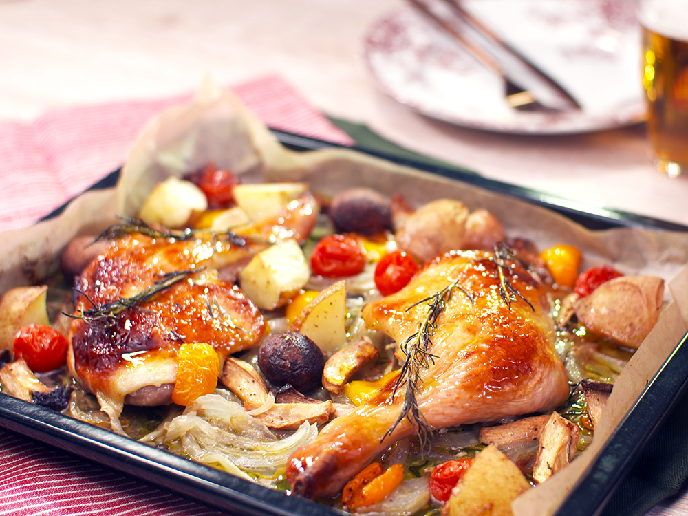 オーブンで骨付きもも肉のローストチキン♫