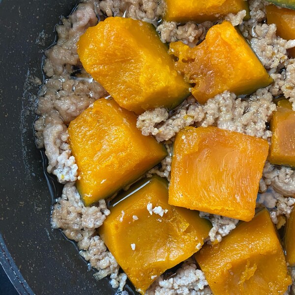 冷凍しても美味しい！電子レンジで簡単、かぼちゃの煮物のレシピ