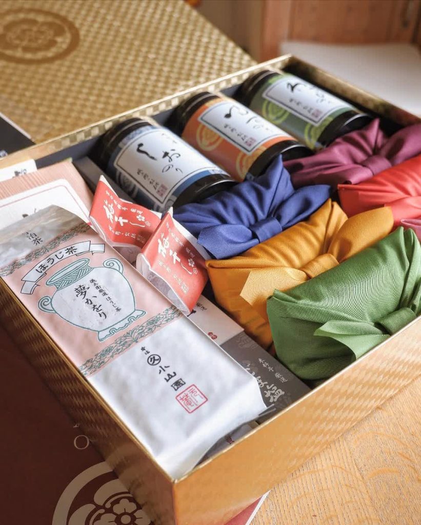 専門店が選ぶお菓子以外の手土産9選失敗しない選び方も解説Atelier Gift