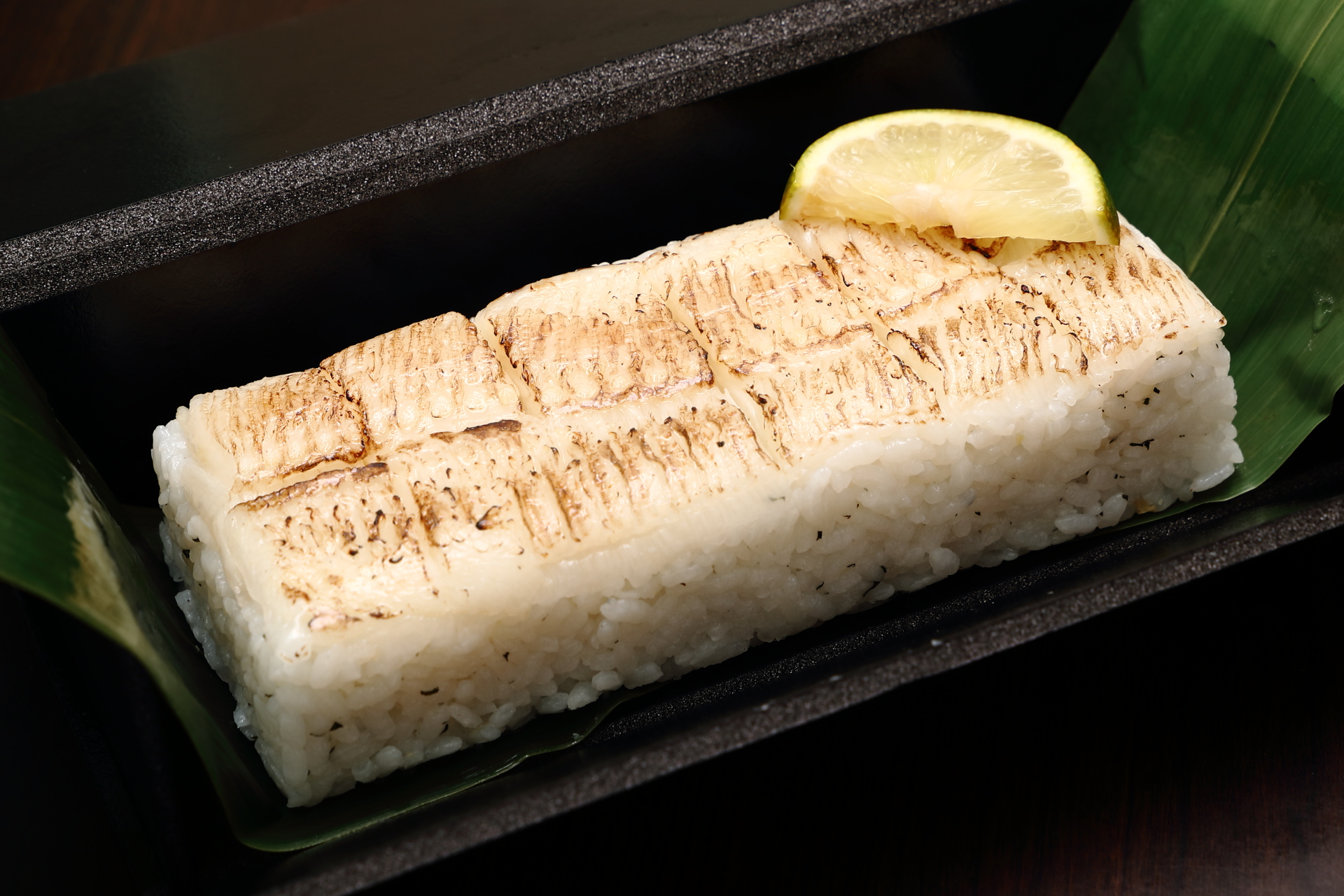 楽天市場 えんがわ 寿司 刺身 500g 縁側切落し かれい カレイ 鰈 エンガワ 縁側 お刺身用 寿司ネタ ・エンガワ500ｇ・ :シーフードマックス楽天市場店