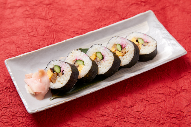 紅生姜たっぷり 巻き寿司