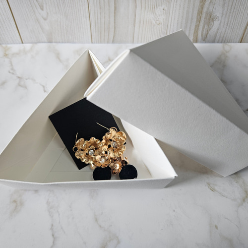 折り紙☆テトラパックの折り方☆簡単！おしゃれなラッピング三角パックを徹底解説！おりがみレシピのpaper tocotoco