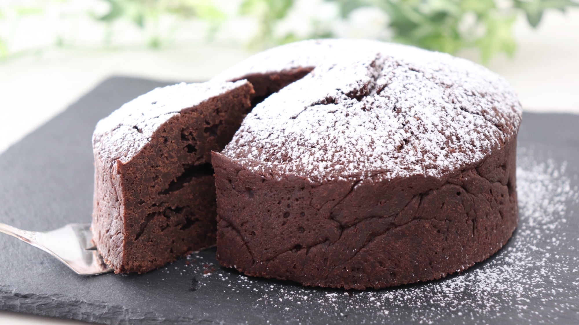 簡単に作れるチョコレートケーキレシピ。初心者でもらくらく♪ - macaroni