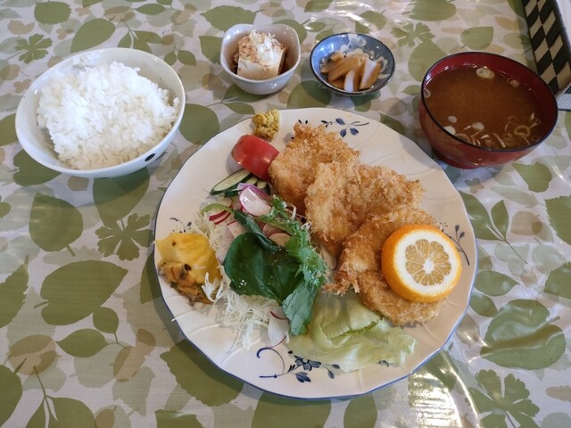 海老名駅近くのおしゃれランチスポット2025 年のリアルなLemon8ユーザー体験