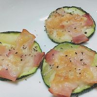 ズッキーニのベーコンチーズ巻き
