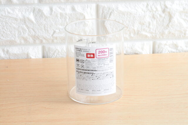 100均ダイソーの耐熱ビーカー・インテリア用ビーカー商品一覧と容量 100円