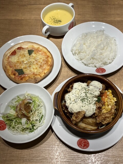 本庄店珈琲うふふ 公式サイト