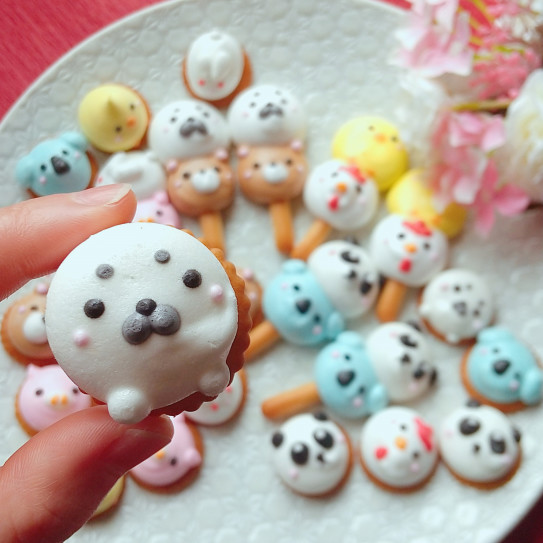 犬のメレンゲクッキーワンピース